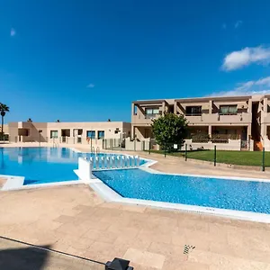 https://new-apartment-next-to-the-beach.in-canary-islands.com